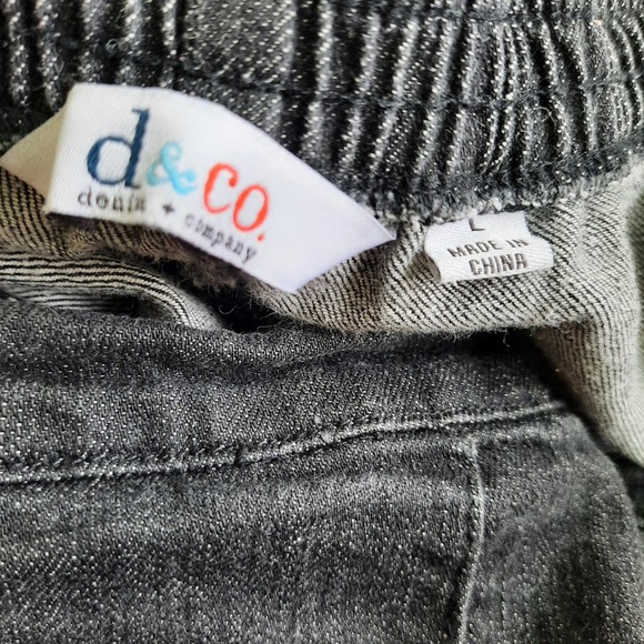 d & co| Black Elastic Waistband Womens Jeans Size L - Picture 5 of 5